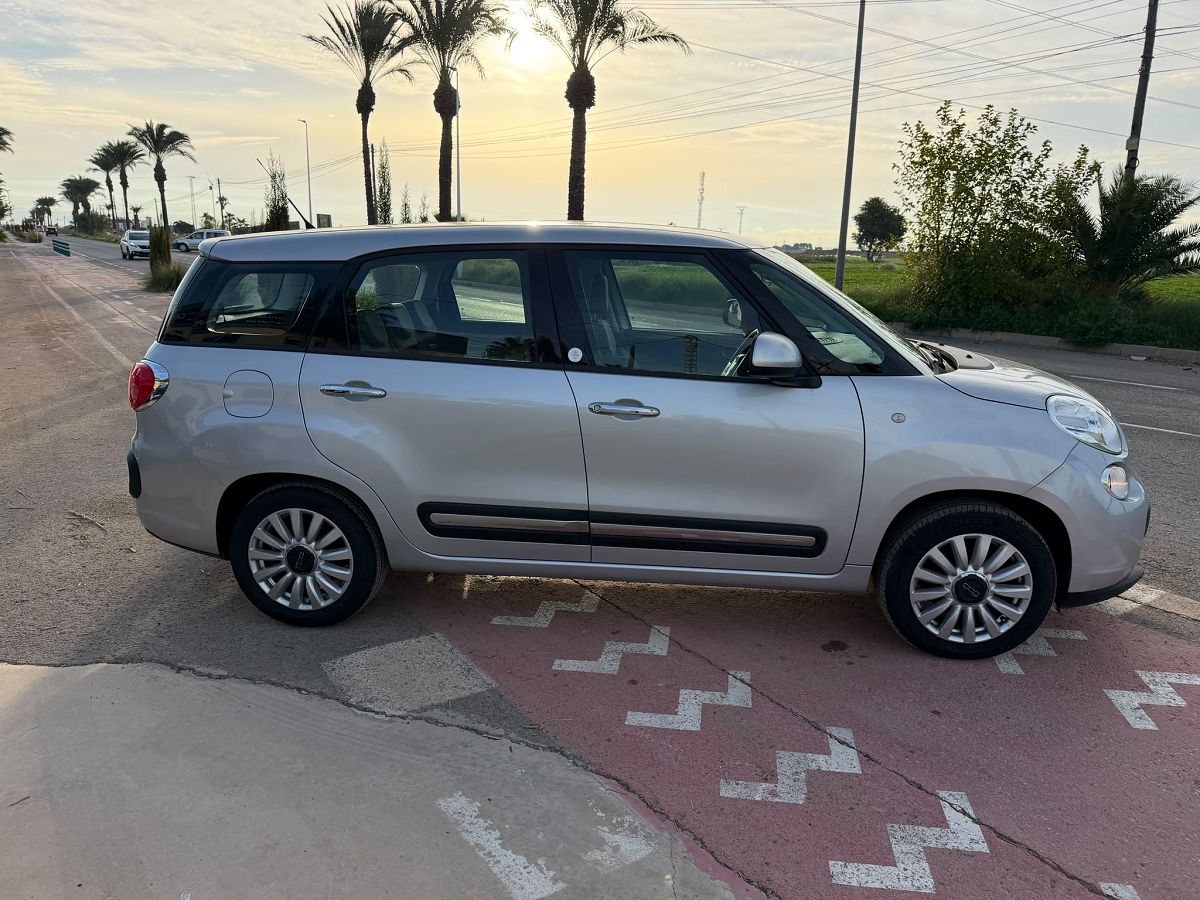 FIAT 500 L 1.3 JTD SPANISH RHD IN SPAIN 97000 MILES 7 SEATS SUPERB 2014
